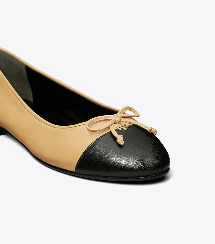Tory Burch designer flats Cap-Toe Ballet in GINGER SHORTBREAD / PERFECT BLACK detail