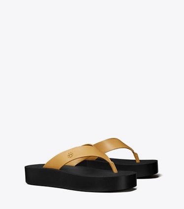 Tory Burch designer sandals Platform Flip-Flop in GINGER SHORTBREAD / BLACK angle
